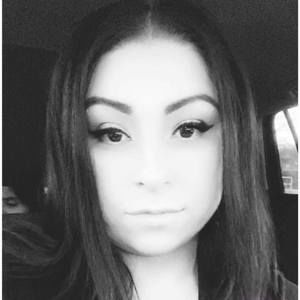 Meet your Posher, Gabriela